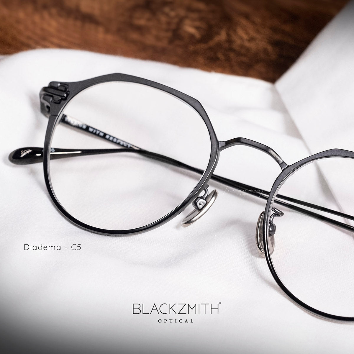 TAYLOR WITH RESPECT – BLACKZMITH Optical